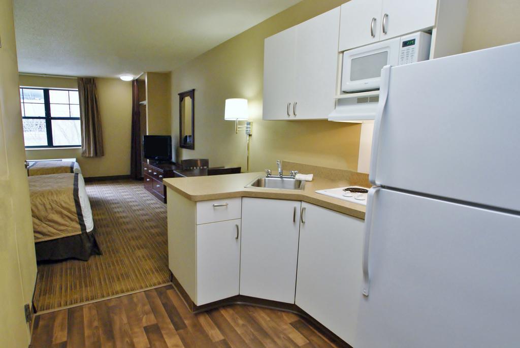 Extended Stay America Suites - Savannah - Midtown Exterior foto